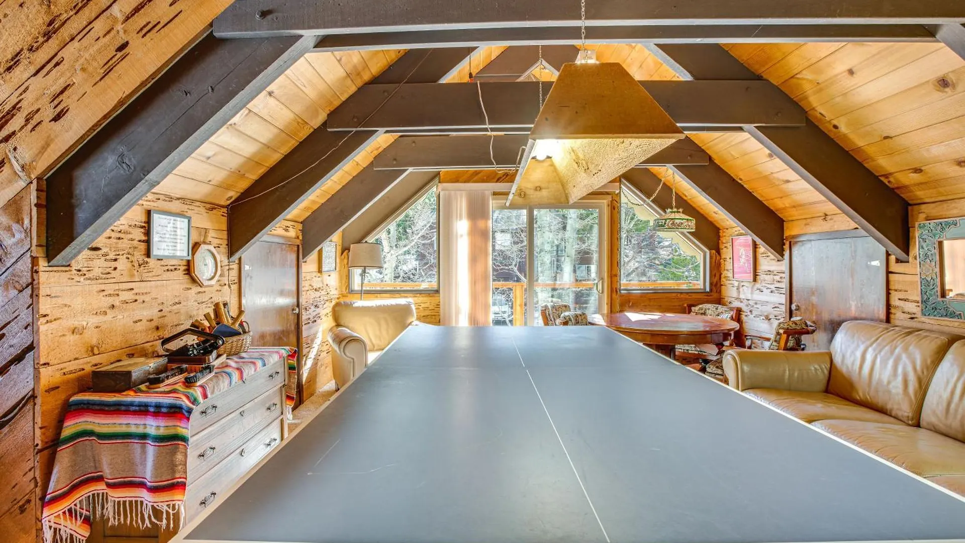 סאות' לייק טאהו Rustic Tahoe Cabin With Deck And Grill, Dog Friendly! בית נופש