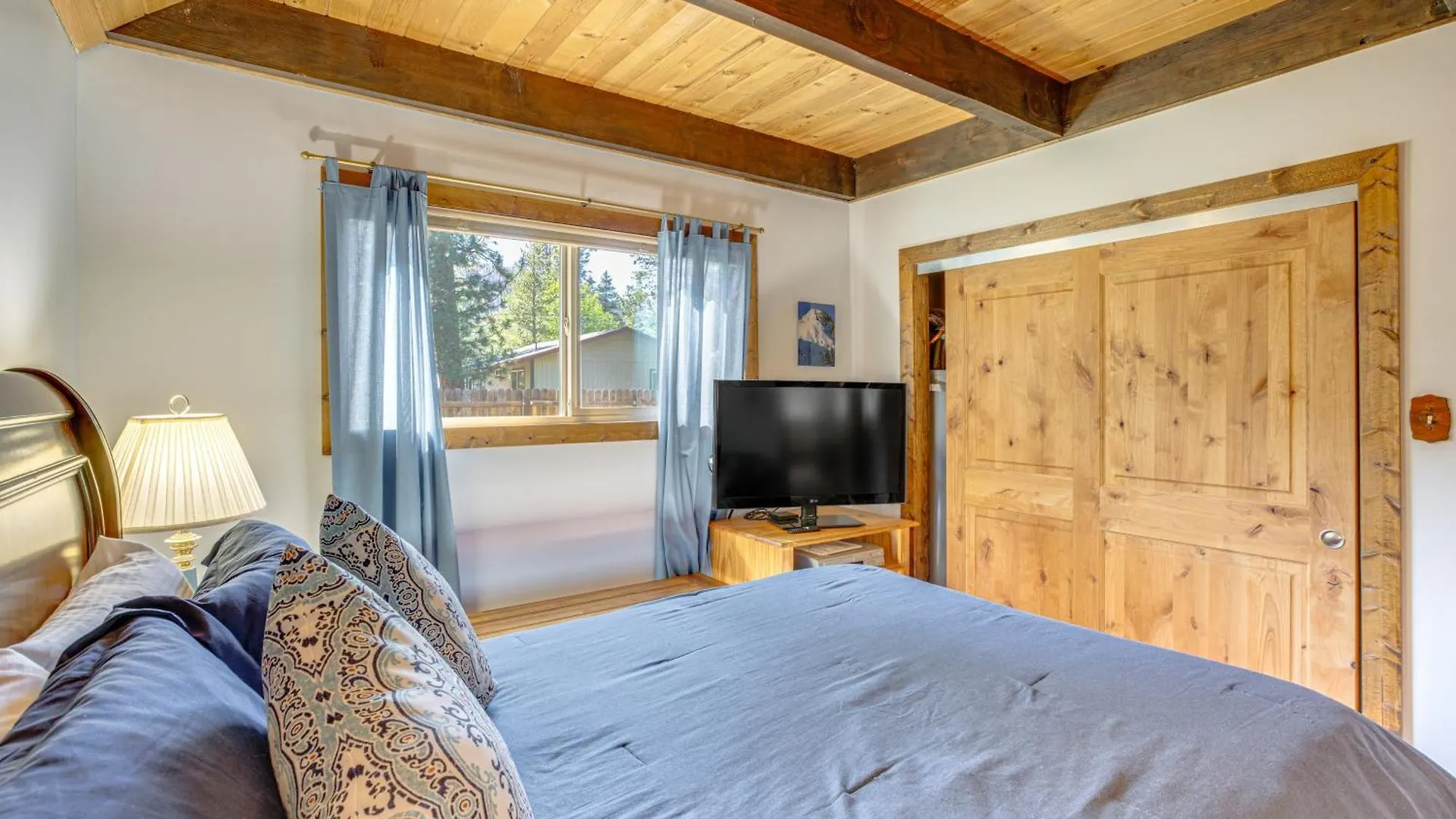 סאות' לייק טאהו Rustic Tahoe Cabin With Deck And Grill, Dog Friendly!